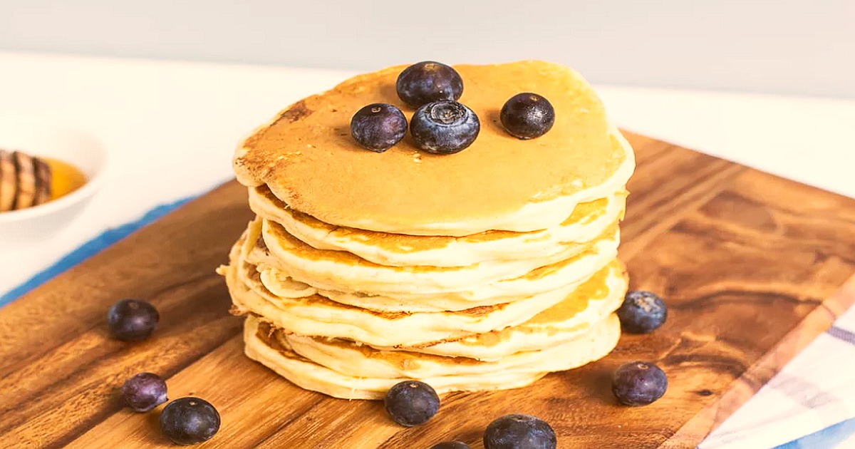 Cómo hacer Pancakes - Receta Fácil crepespancakes.com como hacer pancakes receta facil pancakes original 2